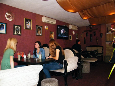 KAFE PICERIJA MASKA Restorani Beograd - Slika 2
