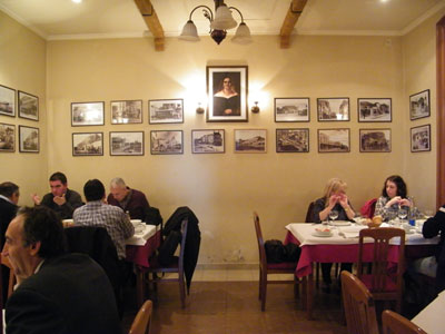 GOSPODARSKA MEHANA Restaurants Belgrade - Photo 9