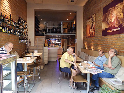 MACADO CAFE Bars and night-clubs Belgrade - Photo 2