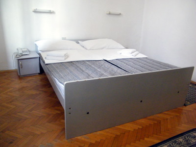 DOM HOTEL * Hostels Belgrade - Photo 4