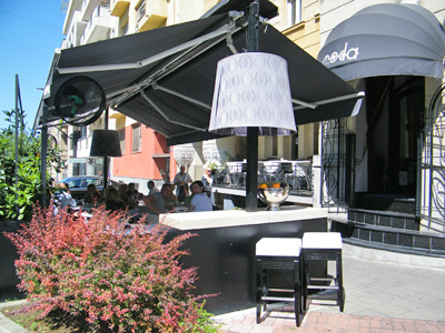 APARTMENTS RESTAURANT AND BAR CAFFE MODA Restaurants Belgrade - Photo 1