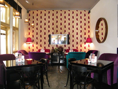 APARTMENTS RESTAURANT AND BAR CAFFE MODA Bars and night-clubs Belgrade - Photo 4