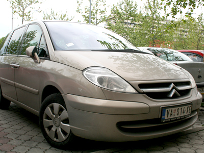 GET MOBILE RENT-A-CAR Rent a car Belgrade - Photo 7