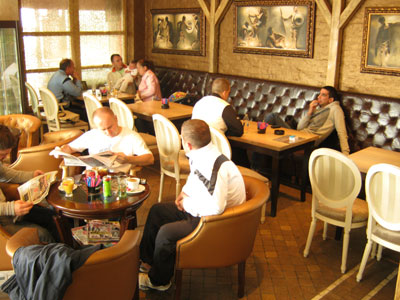 CAFFE RESTORAN ZAMAK Restorani Beograd - Slika 1