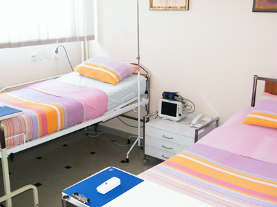 UNA MAIL HOSPITAL Hospitals Belgrade - Photo 6