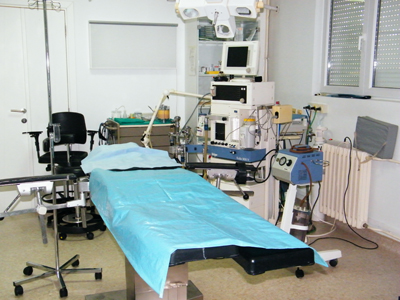 UNA MAIL HOSPITAL Surgery Belgrade - Photo 8