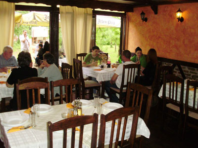 NOVA ROMANTIKA Restaurants Belgrade - Photo 9