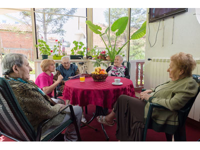 DOM ZA STARE DUGA PLUS Homes and care for the elderly Belgrade - Photo 10