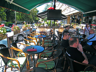 CAFFE BAR RECOLETA Bars and night-clubs Belgrade - Photo 3