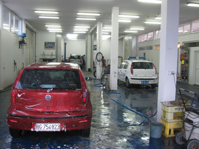 AUTO CENTAR SINERGIJA PLUS Car wash Belgrade - Photo 2