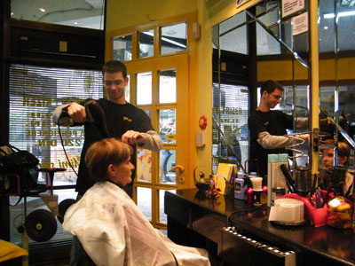 HAIR SALON MIMI STAR Hairdressers Belgrade - Photo 3