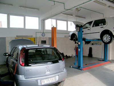 AUTO SERVIS KARLO Car electricians Belgrade - Photo 2