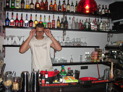 GAUDI CAFE Bars and night-clubs Belgrade - Photo 4
