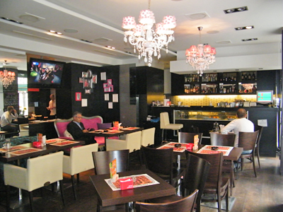 GOYA CLUB CAFE RESTAURANT Bars and night-clubs Belgrade - Photo 1
