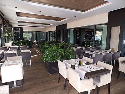 NOVAK RESTORAN 25 MAJ Restorani Beograd - Slika 5