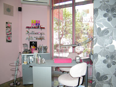EXTREME BEAUTY STUDIO Manicures, pedicurists Belgrade - Photo 5
