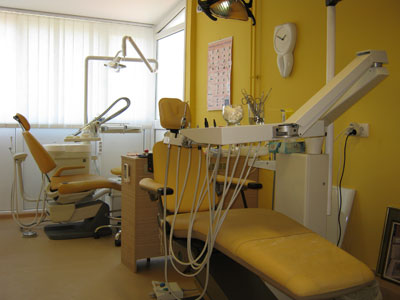 DENTAL ORDINATION DR BOZIC Dental orthotics Belgrade - Photo 1
