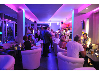 KAFA S POGLEDOM Bars and night-clubs Belgrade - Photo 5