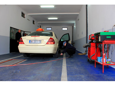 AUTO CENTER DIMIC Car centers Belgrade - Photo 2