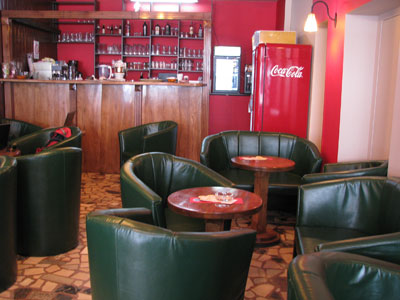 BELLEVUE CAFFE PUB ZEMUN Pubs Belgrade - Photo 6