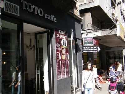 CAFFE TOTO Kafe barovi i klubovi Beograd - Slika 1