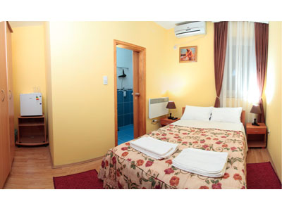 VILLA ELENA Accommodation, room renting Belgrade - Photo 8