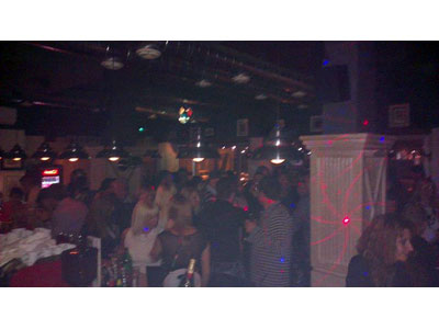 CAFFE CLINIQUE DU PARC Bars and night-clubs Belgrade - Photo 10