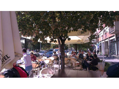 CAFFE CLINIQUE DU PARC Kafe barovi i klubovi Beograd - Slika 3