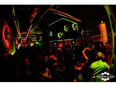 BAR INDUSTRIJA Bars and night-clubs Belgrade - Photo 4