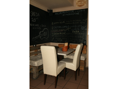 CAFFE WOOD LOUNGE Nargila bars Belgrade - Photo 8