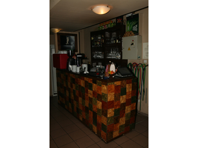 CAFFE WOOD LOUNGE Nargila bars Belgrade - Photo 9