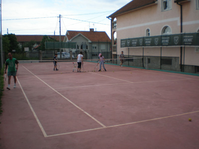 SPORT CLUB KOSMOS Tennis courts, tennis schools, tennis clubs Belgrade - Photo 7