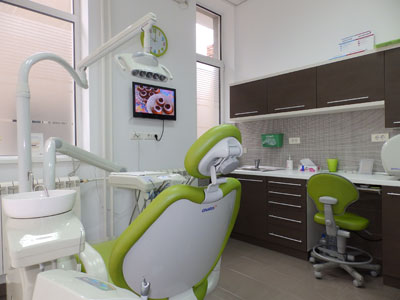 DENTAL OFFICE HERAKLIT Dental orthotics Belgrade - Photo 1