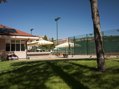CLUB TENNIS TOPACO Tennis courts, tennis schools, tennis clubs Belgrade - Photo 1