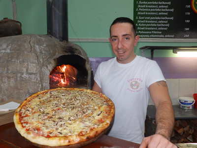 PIZERIA POCO LOCO Pizzerias Belgrade - Photo 7