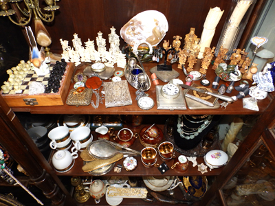 JELENA PLUS ANTIQUE SHOP Antique shops Belgrade - Photo 2