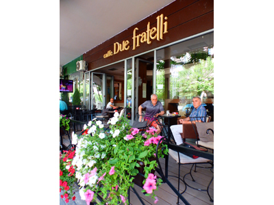 CAFFE DUE FRATELLI Bars and night-clubs Belgrade - Photo 4