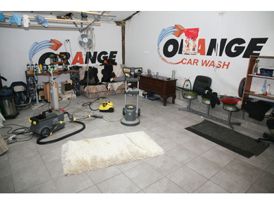 CAR WASH AND TIRE SERVICES ORANGE CAR WASH Carpet cleaning Belgrade - Photo 3