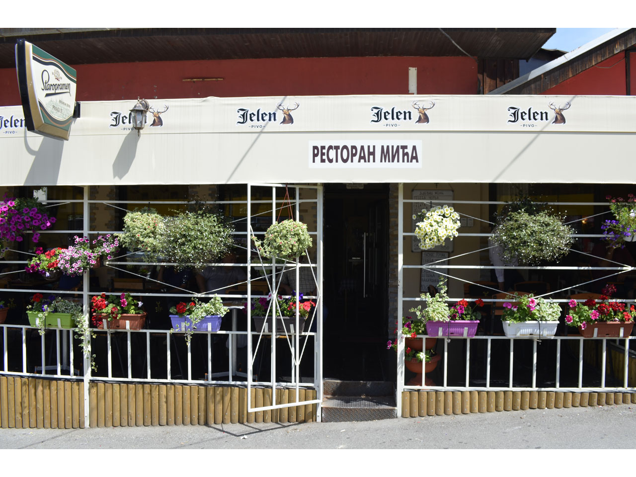 RESTAURANT MICA Restaurants Belgrade - Photo 2