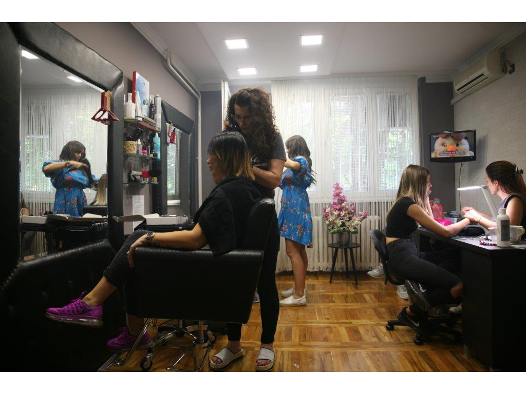 HAIR BEAUTY SALON EGO Hairdressers Belgrade - Photo 2