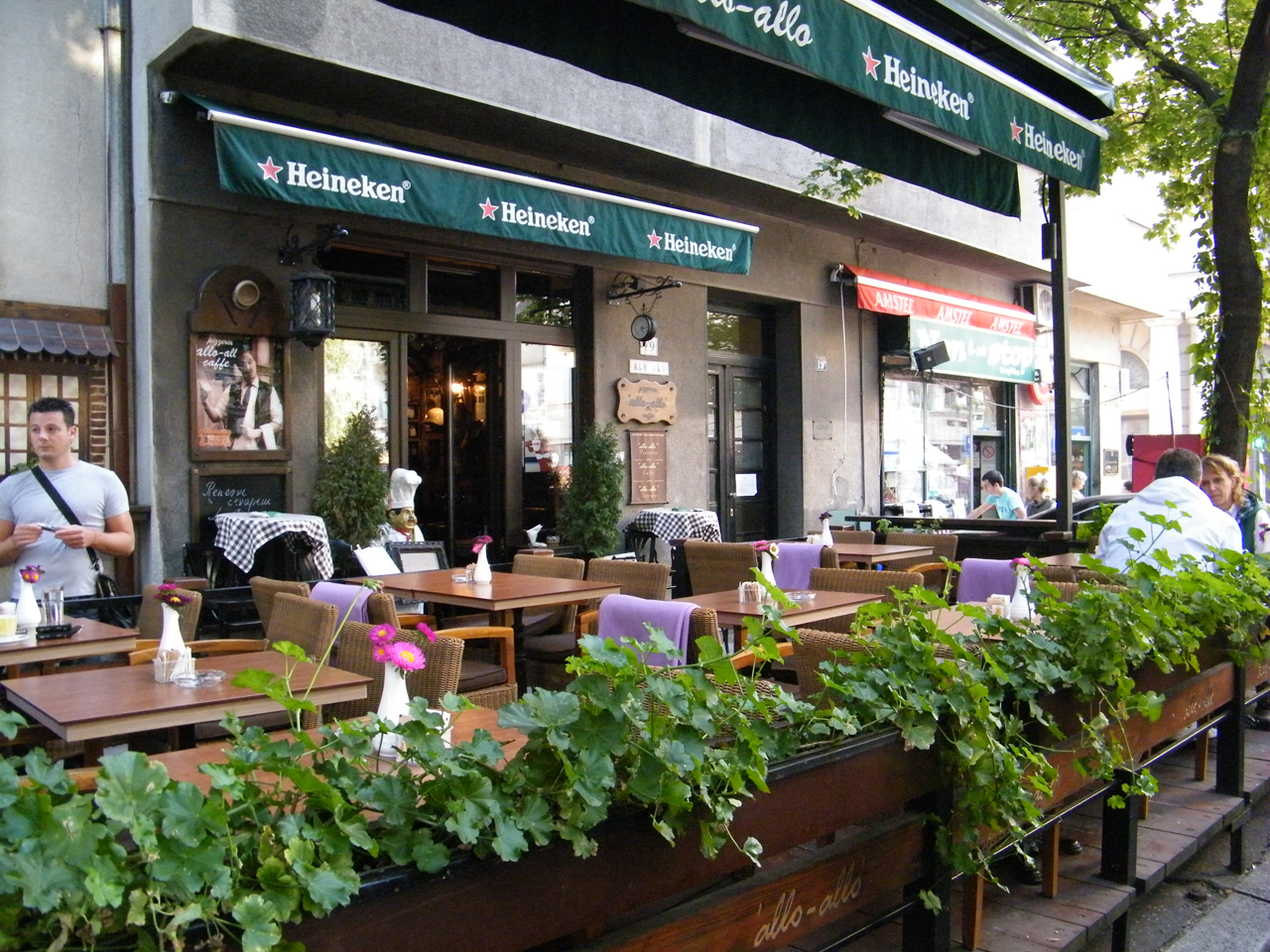 ALO ALO Restorani Beograd - Slika 1