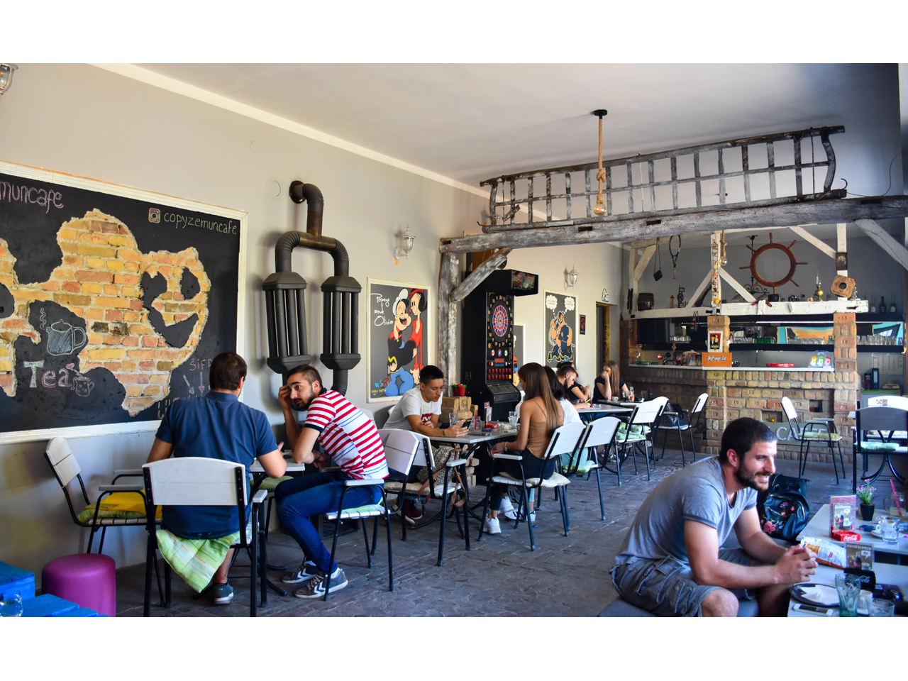 COPY CAFFE Kafe barovi i klubovi Beograd - Slika 3