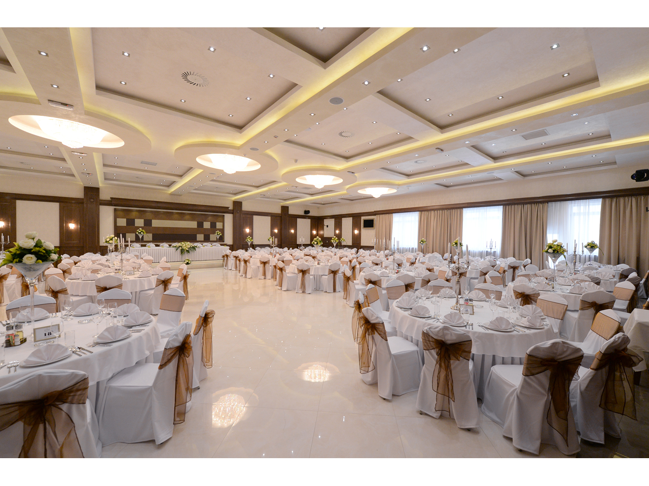 HOTEL MAJDAN - WEDDING HALL Restaurants for weddings, celebrations Belgrade - Photo 5