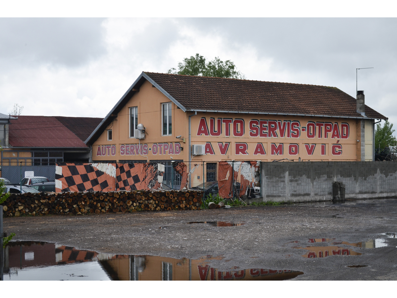 AUTO AVRAMOVIĆ Auto otpadi Beograd - Slika 1
