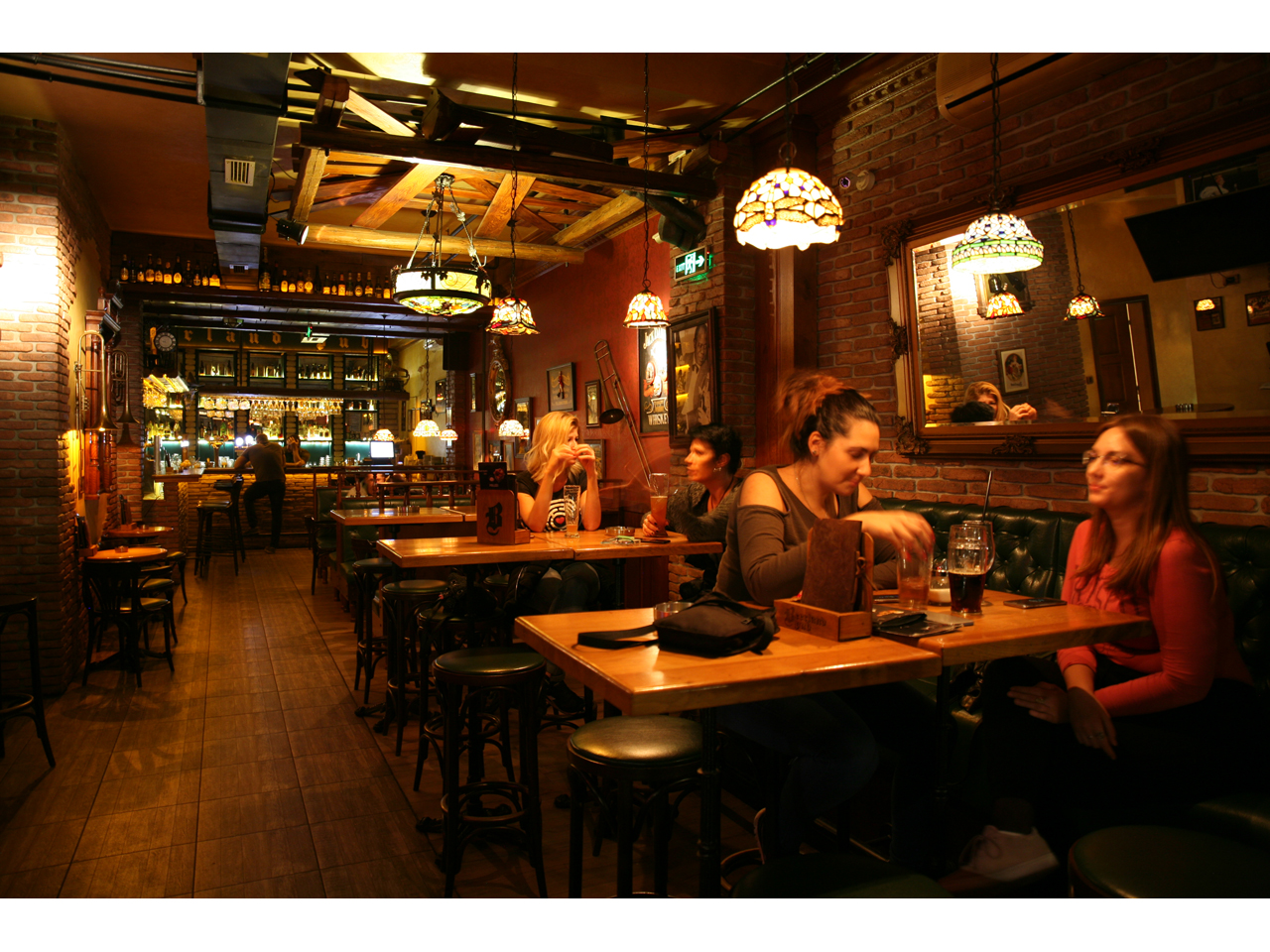 BEERLAND PUB Bars and night-clubs Belgrade - Photo 9