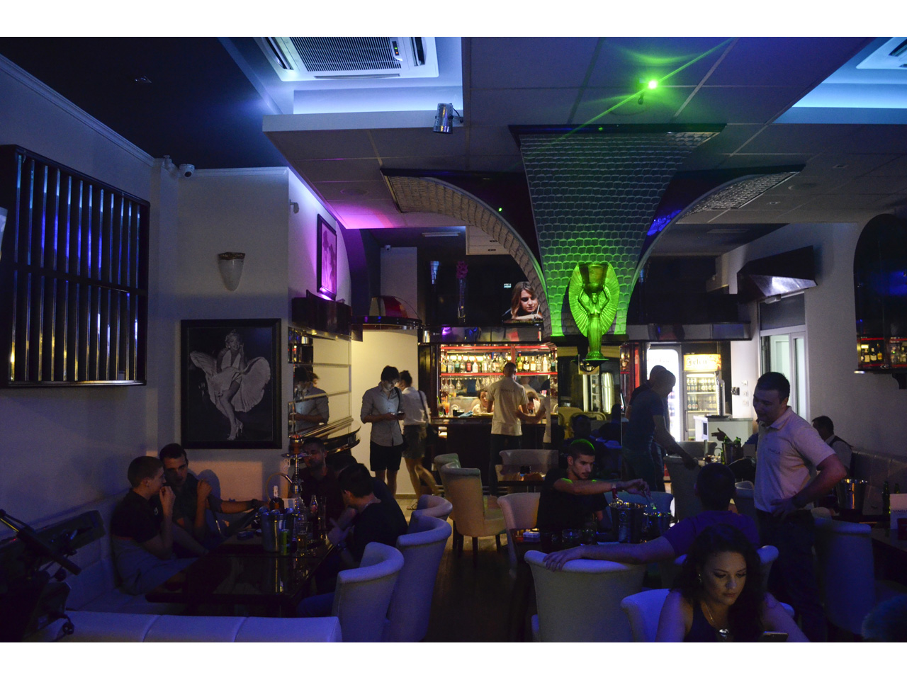 CAFFE KAZABLANKA Bars and night-clubs Belgrade - Photo 1