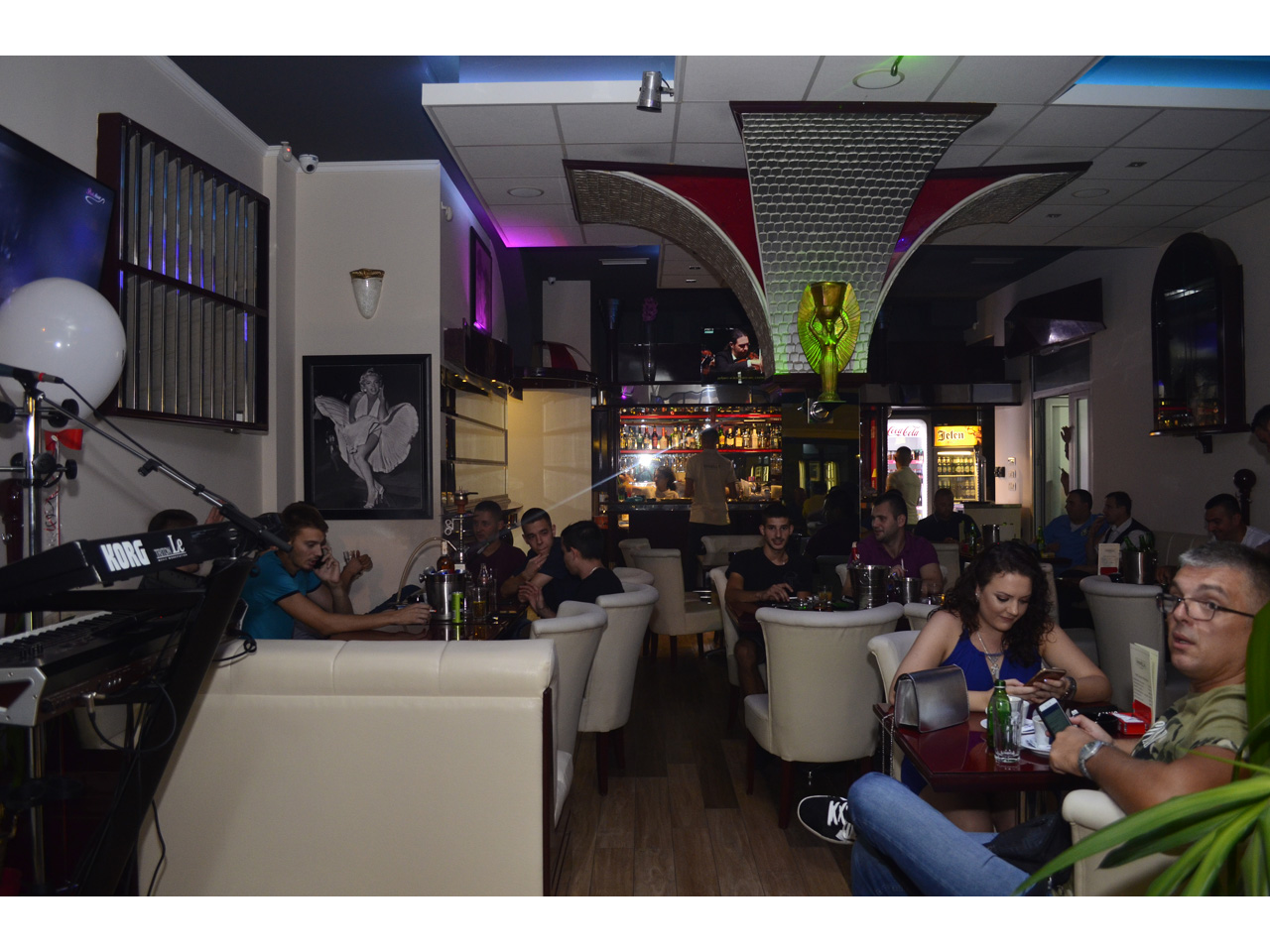 CAFFE KAZABLANKA Bars and night-clubs Belgrade - Photo 4