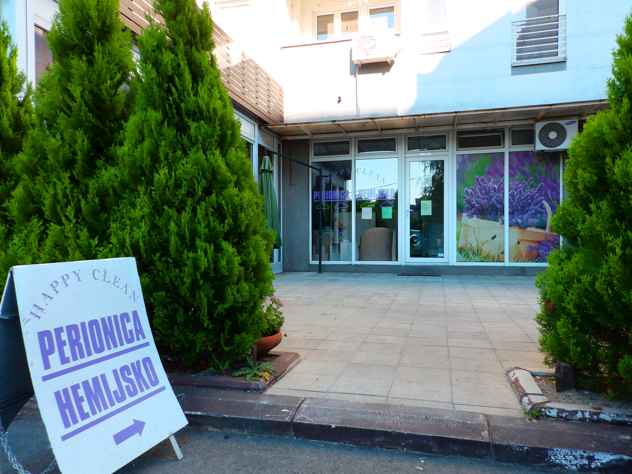 HAPPY CLEAN LAVENDER DRY CLEANING Laundries Belgrade - Photo 1