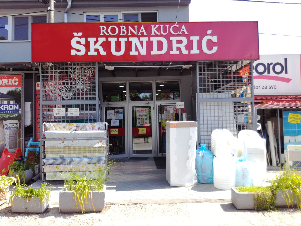 ROBNA KUĆA ŠKUNDRIĆ Prodavnice, trafike, robne kuće Beograd - Slika 1