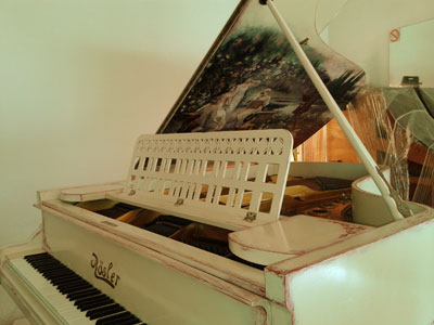 Slika 8 - SALON KLAVIRA PIANOFORTE Muzički instrumenti Beograd